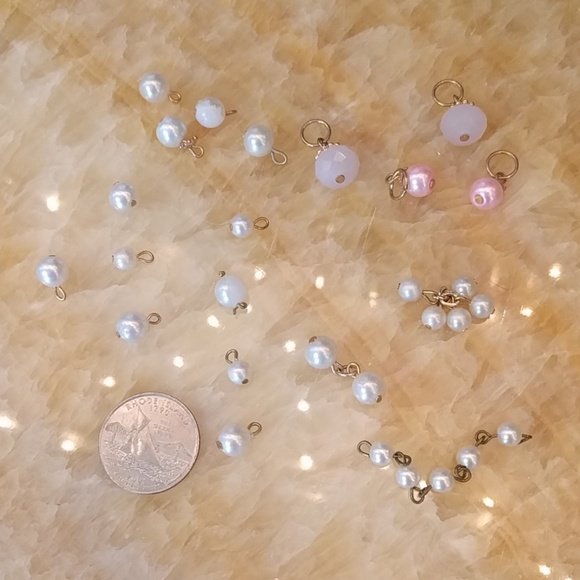 CRAFTY SUPPLIES! Faux Pearls - Picture 1 of 3